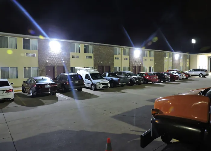 Baymont By Wyndham Bowling Green