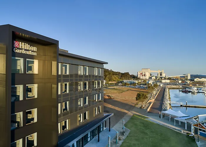 Luxury Hotels in Albany
