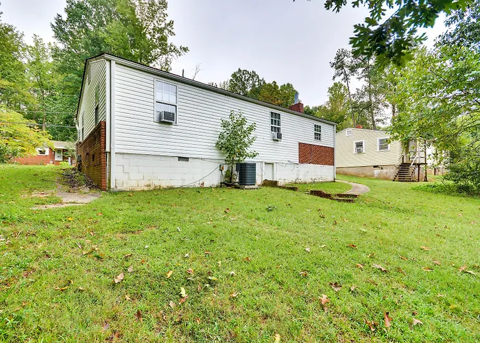 Charming Lexington Home - 2 Mi To Downtown!