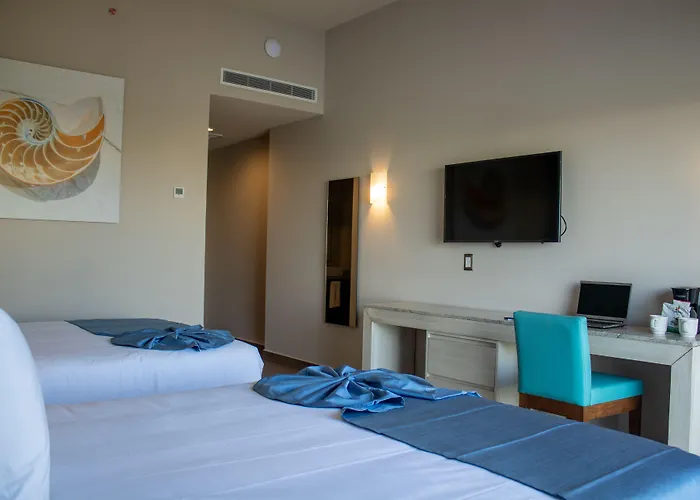 Varali Grand Hotel Mazatlan 5 star