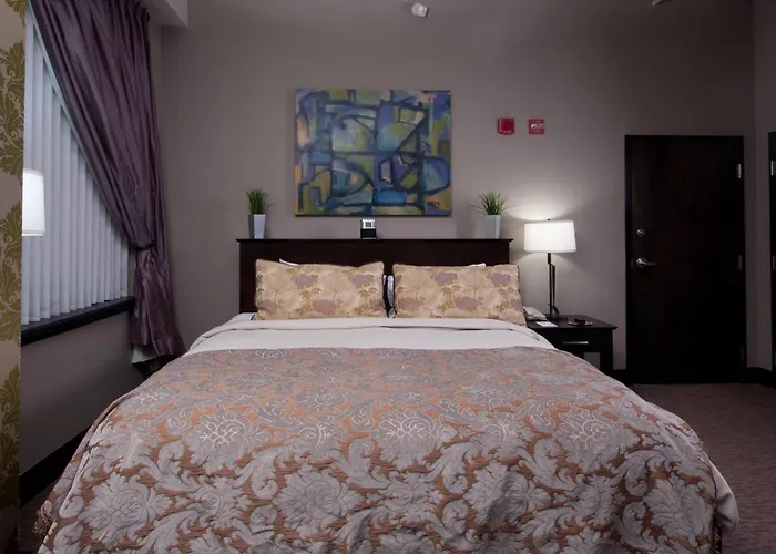 The Giacomo Niagara Falls Ny, An Ascend Collection Hotel
