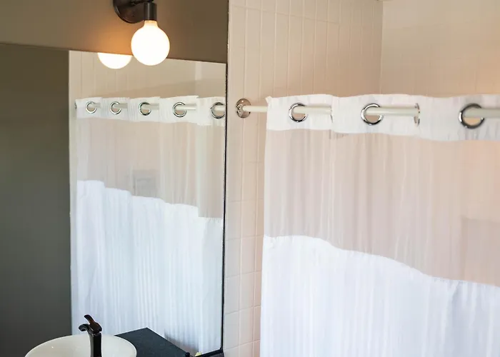 The Oxbow Hotel Eau Claire