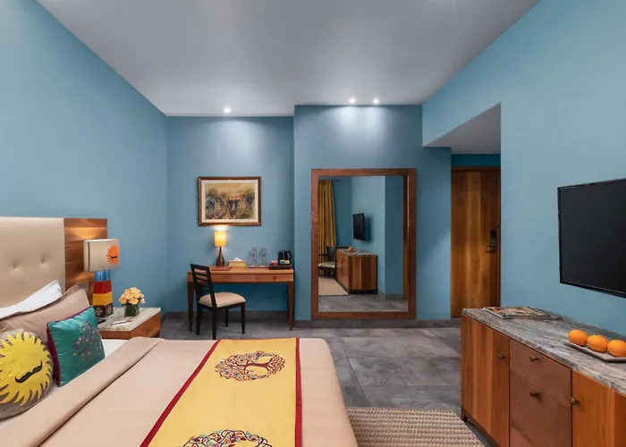 Udaipur 5 Star Hotels