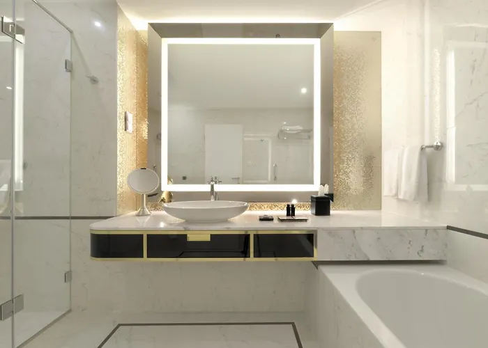 Luxury Hotels in Budapest