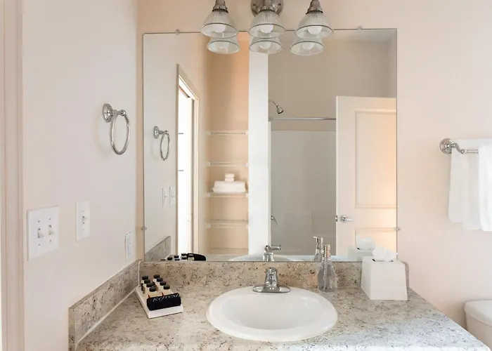 Mint House Greenville Downtown By Kasa