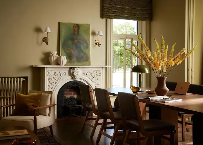 Luxury Hotels in Kingston