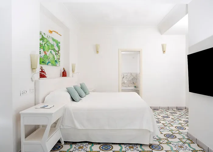 Amalfi 5 Star Hotels