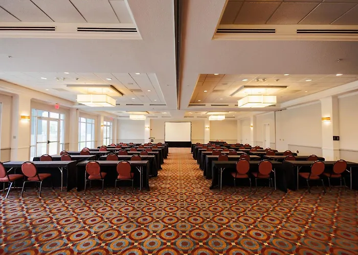 Seven Sebring Raceway Hotel