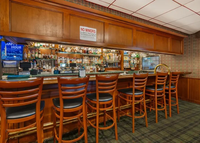 Rogue Regency Inn Medford Airport