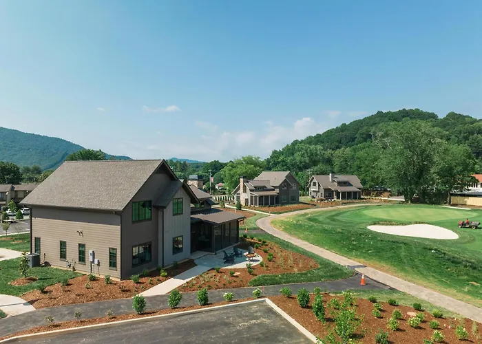 Waynesville Inn And Golf Club, Tapestry Collection By Hilton