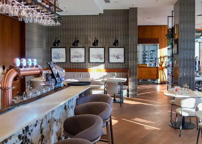 Hilton Gdansk Hotel 5 star