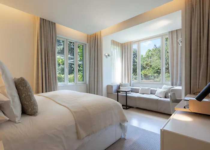 Abac H&R Barcelona Monument Hotel 5 star