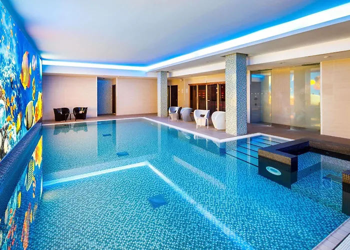 Luxury Hotels in London