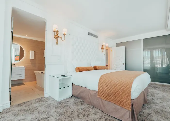 Camps Bay 5 Star Hotels