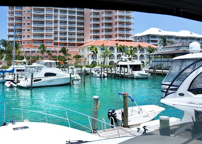Paradise Harbour Club & Marina Nassau