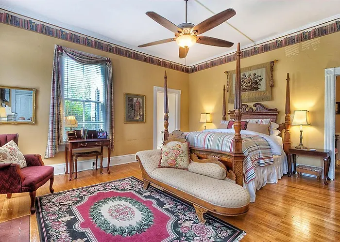 Antebellum Inn Milledgeville
