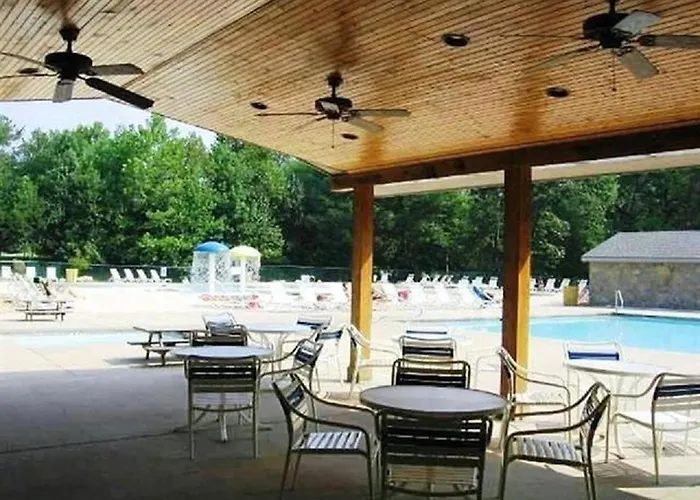 Rumbling Bald Resort Lake Lure