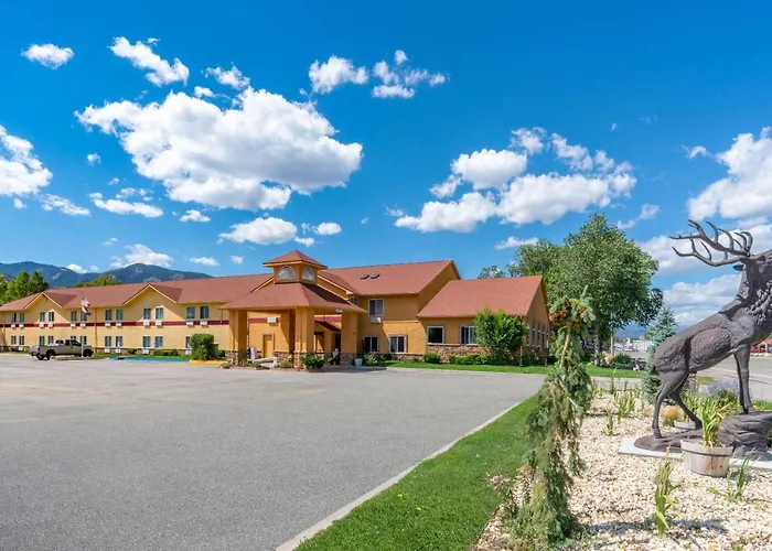 Baymont By Wyndham Salida Hotel