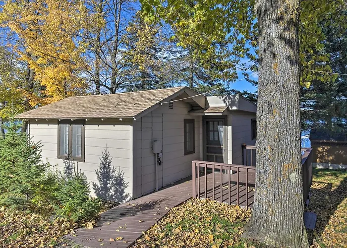 Cozy Cabin With Deck And Private Dock On Nelson Lake! Hayward