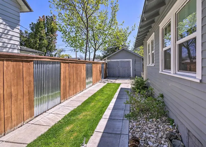 Charming Home In Downtown Nampa W/ Patio + Yard!